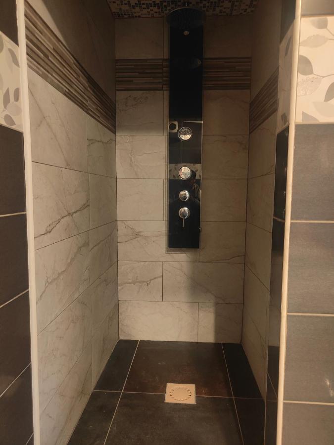 Chambre Climatisee Et Cosy Auberge Du Manala Hotel 24 24 サン・ルイ エクステリア 写真