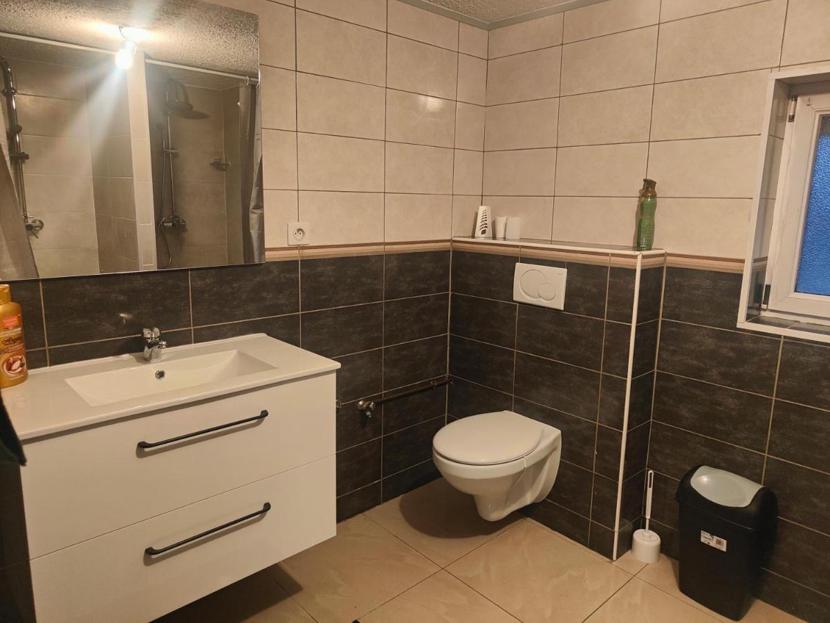 Chambre Climatisee Et Cosy Auberge Du Manala Hotel 24 24 サン・ルイ エクステリア 写真